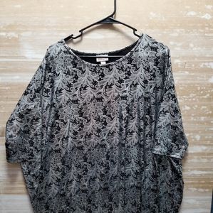 LuLaRoe XL Top Silver/Black